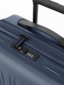 Walizka Średnia 66cm M Travelite Dynamiic Niebieski Denim Blue