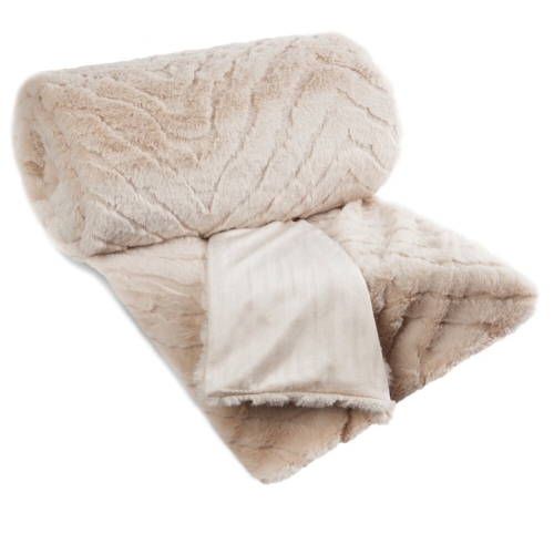 0Koc narzuta KATE 150x200 Beżowy futrzany puszysty z efektem 3D