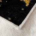 Puszysty koc świąteczny 160x200 Renifery Złote Świąteczne na czarnym tle BARANEK 