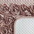 Narzuta dekoracyjna 220x240 Ceramika Roses Pudrowa welwetowa geometryczne pikowanie 