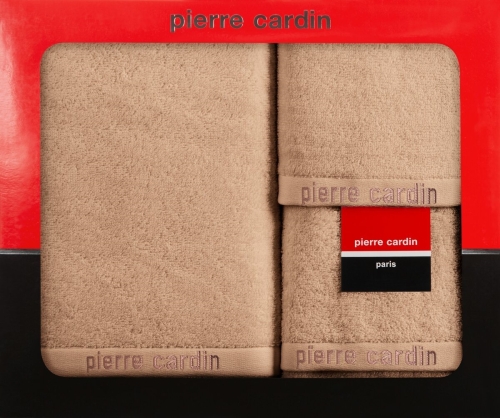 Komplet ręczników w pudełku Evi 3cz. pudrowy 430g/m2 Pierre Cardin