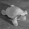 Figurka z żywicy poliestrowej żółw 14 x 12 x 5 cm srebrna   