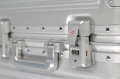 Walizka Next Kabinowa z  przednia Kieszenią 55cm S Aluminium Premium Srebrna 